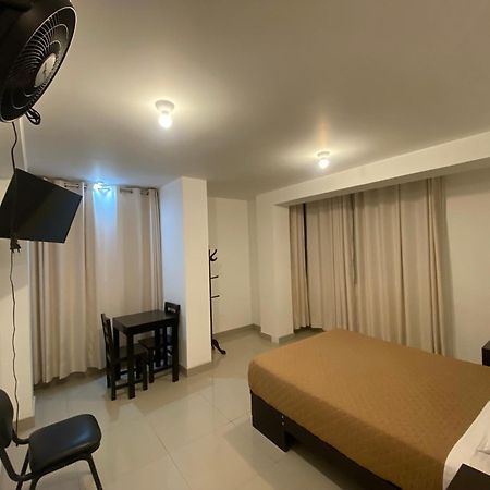 Hotel Munay Паракас Экстерьер фото